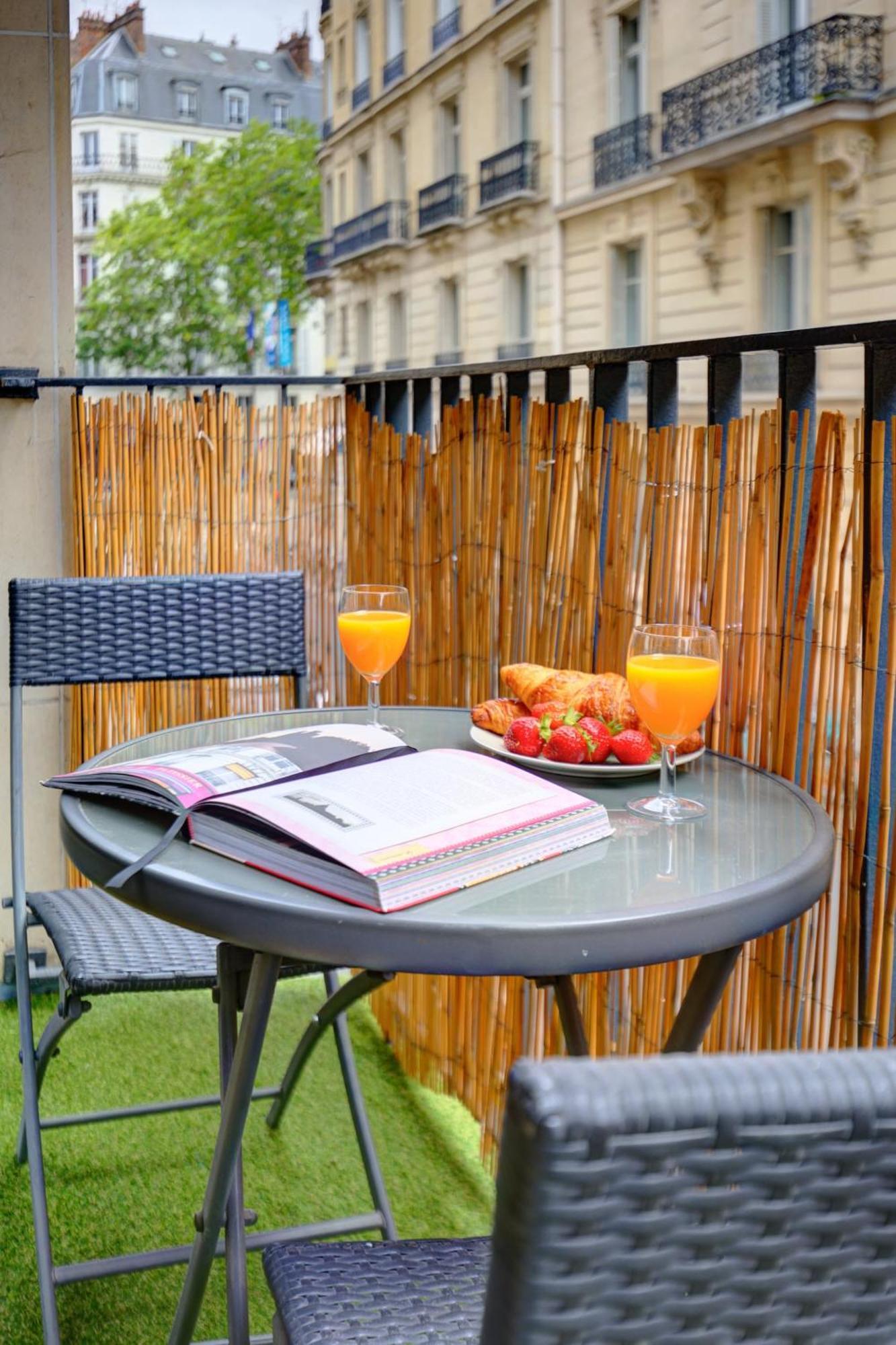 St Germain & Le Bon Marche With Balcony - Cityapartmentstay Paris Eksteriør bilde